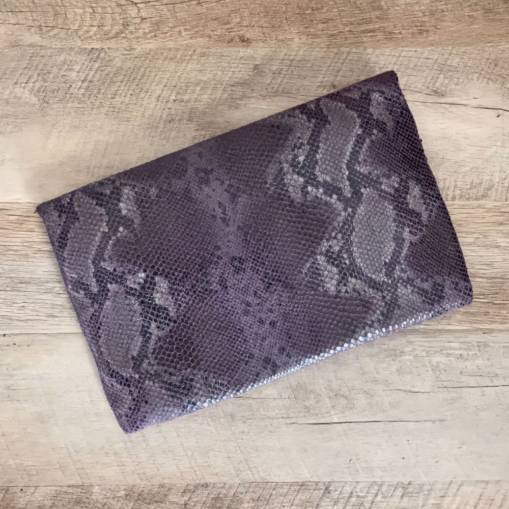 Big Buddha Snake Print & Sequin Envelope Style Cl… - image 3